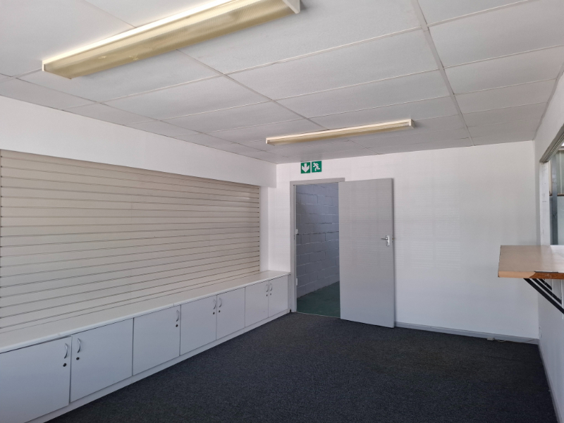 To Let commercial Property for Rent in Montague Gardens Western Cape